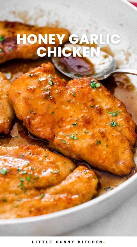 Honey Glazed Chicken Recipes, Stove Chicken Recipes, Honey Soy Sauce Chicken, Chicken Breast Sauce, One Pan Chicken Dinner, Honey Chicken Breast, Honey Garlic Chicken Breast, Juicy Chicken Breast Recipes, Recipe Chicken Breast