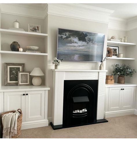 Alcove Storage Living Room, Alcove Ideas Living Room, Alcove Units, Living Room Cupboards, Alcove Cabinets, Alcove Shelving, Lounge Room Styling, Built In Shelves Living Room, Victorian Living Room