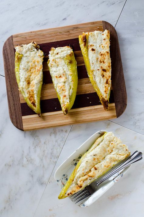 Grilled Stuffed Banana Peppers Recipe, Cream Cheese Stuffed Banana Peppers, Cheese Stuffed Banana Peppers, Grilled Cream Cheese, Simple Starters, Recipes With Banana Peppers, Banana Peppers, Csa Recipes, Cheese Stuffed