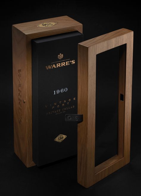 Wine Box Design, Wooden Whiskey Boxes, Wine Bottle Box, Wooden Packaging, Wooden Containers, Wood Carving Furniture, Wine Bottle Design, Wooden Wine Boxes, Luxury Packaging Design