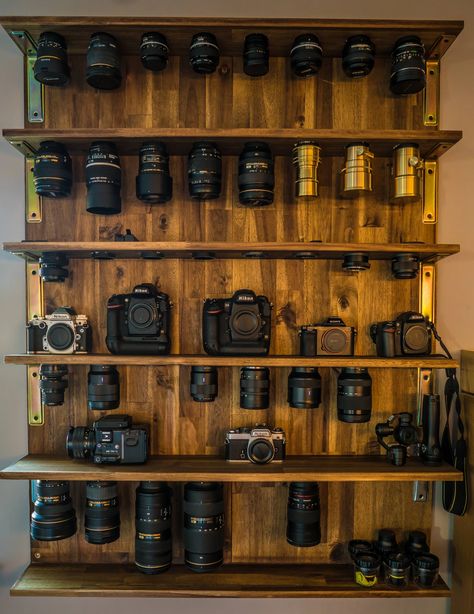 DIY: Shelf for all my lenses - Creativity post - Imgur Photography Office Ideas, Photography Gear Storage, Photography Equipment Storage, Photographers Office, Camera Gear Storage, Photography Storage, Photography Studio Spaces, Photo Studio Design, Photography Studio Decor