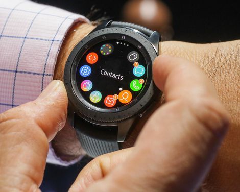 Samsung Galaxy Watch smartwatch is coming Aug. 24, starts at $330 - CNET Apple Wrist Watch, Galaxy Smartwatch, Galaxy Accessories, Watch Aesthetic, Apple Watch Design, Awesome Gadgets, Samsung Smart Watch, Samsung Watch, Best Watches