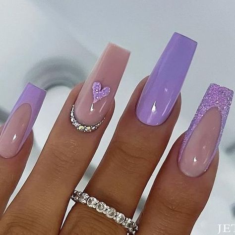 Jet Set Beauty GmbH on Instagram: "Dreamy @minea.nails #purplenails #purplenails💜 #purplenails💅💜 #naildesigns #nailswag #nailswagg" Purple Gel Nails, Acrylic Nail Designs Coffin, Purple Valentine, Inspiration Nails, Lilac Nails, Purple Acrylic Nails, Fake Nails Designs, Lavender Nails, Nails Design With Rhinestones