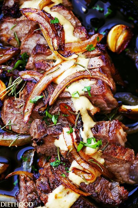 Pan-Seared Steak with Cognac Sauce - Perfectly pan seared Top Sirloin Steaks topped with a deliciously creamy cognac sauce. Steak Recipes Pan Seared, Social Bar, Top Sirloin, Pan Seared Steak, Beef Dinners, Top Sirloin Steak, Grilled Steak Recipes, Mince Recipes, Seared Steak