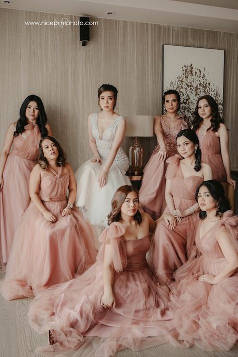 Haute Couture, Old Rose Bridesmaid Dress, Wedding Poses For Bridal Party, Wedding Entourage Gowns, Job Interview Outfits, Christian Wedding Gowns, Maid Of Honor Dresses, Bridesmaid Poses, Bridesmaid Tulle