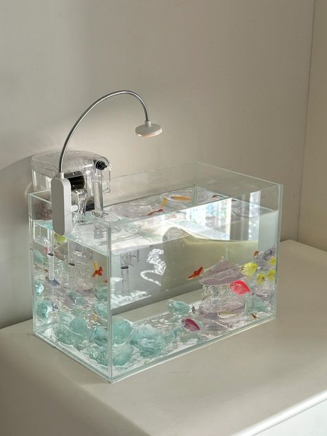 Japan Aquarium, Dr Pets, Cool Fish Tanks, Small Room Design, 背景 シンプル, Aquarium Decorations, Fish Tank Decorations, Cute Room Decor, Dream House Decor