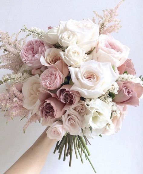 Simple Wedding Bouquets, Pink And White Weddings, Light Pink Wedding, Wedding Boquet, Pink Wedding Theme, Pink Rose Bouquet, Bridal Bouquet Flowers, Wedding Bouquets Pink, Dusty Rose Wedding