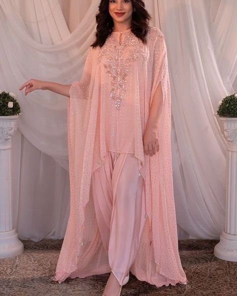 Pink💖🌸 #ishratjahandesigns #desi #desifashion #desistyle #desiclothes #desifashionlover #desistylelover #desiclotheslover #indianfashion #bangladeshifashion #desiclothing #pakistanifashion #srilankanfashion #nepalifashion #indianoutfit #bangladeshioutfit #bengalioutfit #srilankanoutfit #nepalioutfit #southasianstyle #southasianfashion #southasianclothing #southasianoutfit #southasiandress #desioutfit #desidress #desigirl #salwarkameez #salwarsuit Dhoti Set For Women, Pant Styles For Women Indian, Kaftan Pant Set, Wedding Kaftan Dress, Dhoti Style Dresses For Wedding, Kaaftaan Designs, Batik Fashion Modern Casual, New Kaftan Designs, Unique Kaftan Designs