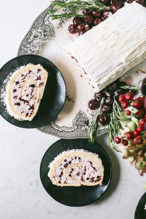 This recipe for Dark Sweet Cherry White Chocolate Yule Log is simple and so pretty for the holidays! White Yule Log, Yule Log Recipe, Winco Foods, Chocolate Yule Log, White Chocolate Frosting, Yule Log Cake, Pistachio Pesto, Cherry Filling, Log Cake