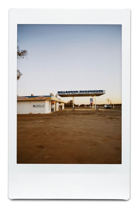 a polaroid of a service station/gas station in the desert of western australia Australia Aesthetic Vintage, Retro Gas Station Aesthetic, Quick Trip Gas Station Aesthetic, Gas Station Cinematic, Gas Station Sunset, Gas Station Film Photography, Vintage Polaroid, Service Station, Aesthetic Vintage