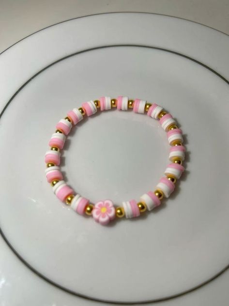 Color Block Bracelet, Cute Beaded Bracelet Ideas, Pulseras Kandi, Make Clay Beads, Bracelet Business, Bracelets To Make, Colorful Bead Bracelets, Clay Bracelets, Clay Bead Necklace