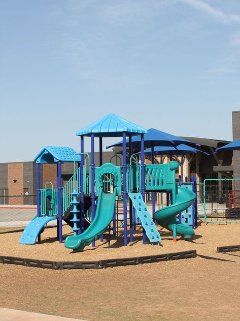 Elementary School Playground, School Playground, Elementary School, Park Slide, Elementary Schools