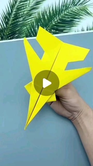 Paper Crafts Airplane, How To Make Plane With Paper, Plane Crafts For Kids, How To Make A Paper Airplane, Diy Airport, Airplane Paper Craft, Paper Airplane Craft, Origami Art For Kids, Paper Airplanes How To Make