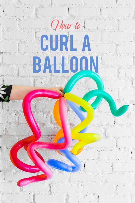 How to curl a balloon - The House That Lars Built Balloon Animal Party, Balloon Craft Ideas, Balloon Art Tutorial, Diy Balloon Bouquet, Balloon Tips, Pickle Party, Pop Art Party, Balloon Arch Diy, How To Make Balloon