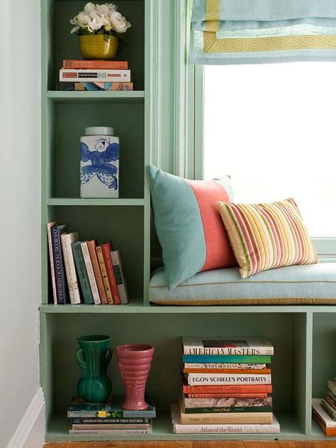 Diy Window Seat, Built In Window Seat, Window Seat Kitchen, Window Seat Design, Window Seat Storage, Window Benches, Diy Window, Built In Bookcase, Living Room Green