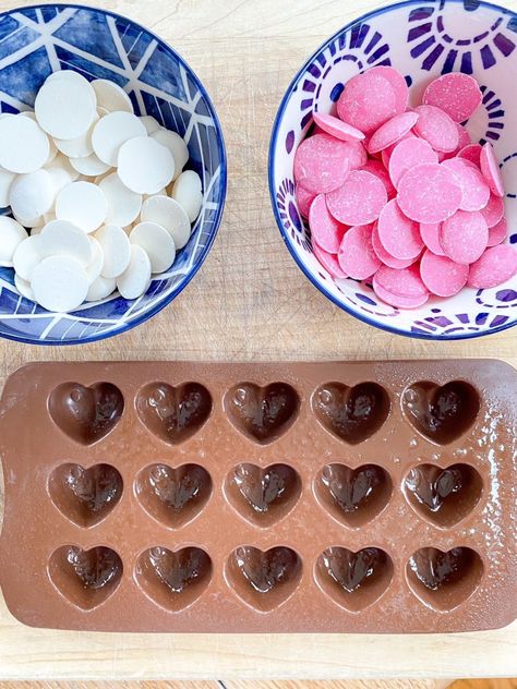 Homemade Chocolate Heart Candy Chocolate Hearts Candy, Homemade Chocolate Candy, Valentine Cupcakes, Best Granola, Valentine Candy Hearts, Heart Shaped Candy, Easy Treat, Manor Farm, Valentines Cupcakes