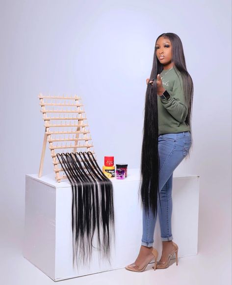 Photoshoot Ideas For Braiders, Business Photoshoot Ideas Black Women Hair, Braiding Studio Decor, Braided Hair Photoshoot Ideas, Photoshoot Hair Business, Graduation Photoshoot Hairstyles, Hair Shoot Ideas Photoshoot Braids, Business Hair Photoshoot, Hair Business Photoshoot Ideas Braids