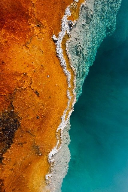 Contrasting Colours Photography, Patterns In Nature Texture, Rust Photography, Contrast Landscape, Water Texture, Contrasting Textures, Teal And Orange, Colour Contrast, Zoom Photo