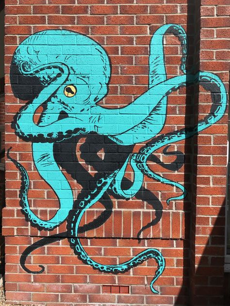 Octopus Graffiti, Meditation Art Spirituality, Evelynn League Of Legends, Bathroom Mural, Octopus Painting, Jellyfish Painting, Interior Murals, Octopus Wall Art, Blue Octopus