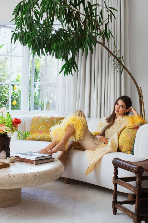 Kendall Jenner shows off her 'serene' L.A. home in Architectural Digest Kendall Jenner House, Architectural Digest Magazine, Jenner House, Tracey Emin, Cozy Fireplace, Los Angeles Homes, Celebrity Houses, Eclectic Home, Architectural Digest