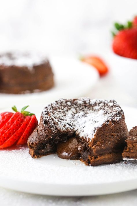 Chocolate Lava Cake - Life Love and Sugar Chocolate Lava Cakes, Chocolate Lava Cake Recipe, Molten Chocolate Lava Cake, Lava Cake Recipes, Cake Calories, Desserts Cake, Molten Lava Cakes, Torte Cupcake, Molten Chocolate