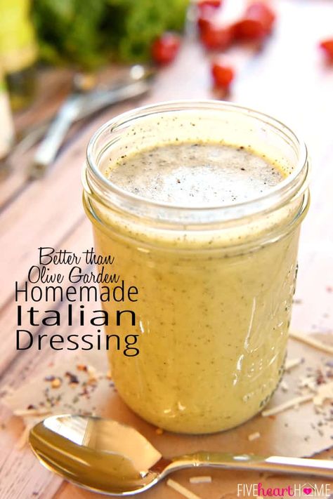 Creamy Italian Dressing Recipe, Zesty Salad Dressing, Italian Salad Dressing Homemade, Italian Dressing Recipe, Creamy Italian Dressing, Olive Garden Dressing, Olive Garden Italian Dressing, Olive Garden Salad Dressing, Italian Dressing Recipes