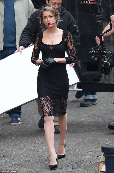 Amber Heard on the set of London Fields on Sunday Amber Heard Black Dress, Black Lace Funeral Dress, Heels Dress Outfits, Celebrity Funeral Outfits, Hot Funeral Outfit, Funeral Aesthetic Outfit, Black Lace Dress For Funeral, Black Lace Dress Aesthetic, Lace Dress Aesthetic