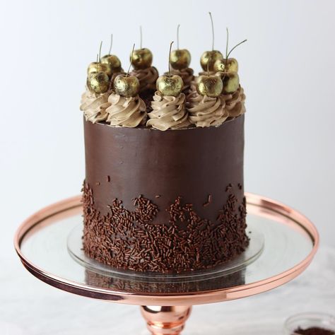 Decadent Chocolate Cake | Sheri Wilson Western Cake, Fluffy Chocolate Cake, Chocolate Cake Recipes, Cake Tart, Food Decorating, Buttercream Cakes, Decadent Chocolate Cake, Strawberry Filling, Bday Cake