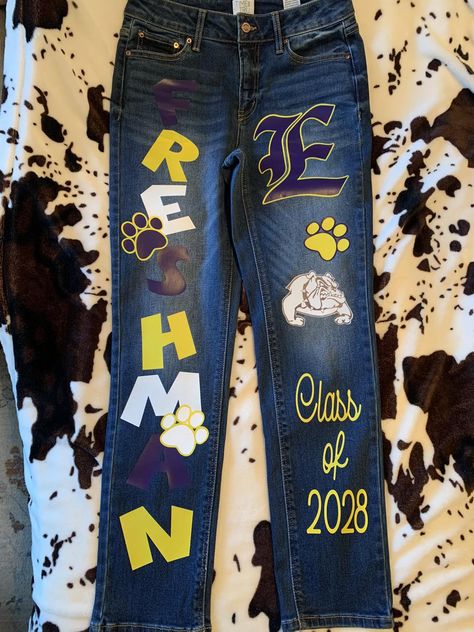 •••Homecoming Jeans••• These were SO MUCH fun to make! I would love to do another pair. Message me to get yours started! 💜💛 Homecoming Jeans Decorated, Homecoming Jeans, Homecoming Spirit, Pep Rally, School Colors, Birthday Outfit, Custom Items, Homecoming, Birthday