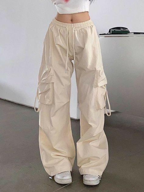 Beige Cargo Pants Women, Parachute Trousers, Beige Cargo Pants, Y2k Cargo Pants, Cargo Pants Outfit Women, Fall Outfits Korean, Beige Cargo, Corduroy Pants Women, School Outfit Women