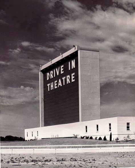 Time Gone By...The Drive In Theater. Decatur  o Joyland Amusement Park, Decatur Illinois, Detroit History, Drive In Movie Theater, Drive In Theater, Central Illinois, Redwood City, Historical Places, Rail Car