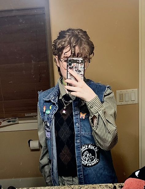 Keywords: punk outfit, folk-punk, crowcore, goblincore, gremlincore, fairy grunge, transmasc, androgynous Folk Punk Outfit, Folk Punk Fashion, Folk Punk Aesthetic, Crowcore Outfit, Transmasc Outfits, Punk Fits, Masc Outfit, Folk Punk, Punk Outfit