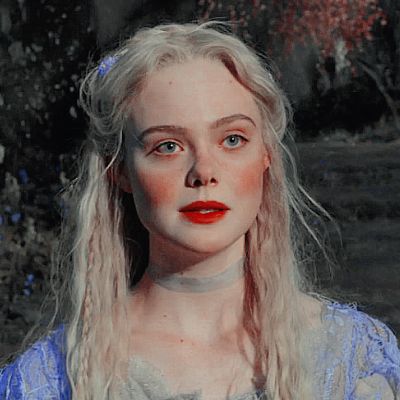 Disney Icons, Twitter Icon, Elle Fanning, Candy Store, The Marauders, Maleficent, I Icon, Disney Wallpaper, Girl Icons