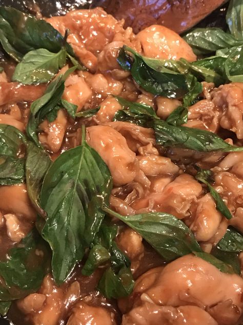 Thai Basil Chicken Stir Fry Instant Pot Thai Basil Chicken, Thai Basil Curry Chicken, Thai Chicken Basil, Spicy Basil Chicken Thai, Thai Chicken Basil Recipes Coconut Milk, Thai Basil Chicken, Cilantro Lime Chicken, Basil Chicken, Food Chicken