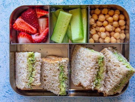 Healthy Lunch Box Ideas Vegetarian, Tofu Bento Box Lunch, Vegan Snack Box Lunch, Lunchbox Ideas Vegan, Vegetarian Protein Lunch Box Ideas, Plant Based Lunch Box Ideas, Lunch Box Ideas For Adults Vegetarian, Vegetarian Adult Lunchables, Vegan Bento Box Lunch For Adults