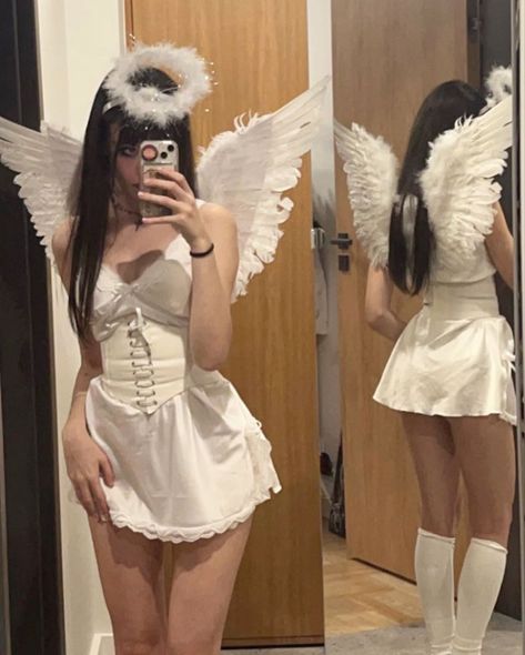 Angle Outfit Halloween, Angle Dress Costume, Angel Coustems, Cherub Halloween Costume, Angle Costume Aesthetic, Angel Themed Outfits, Angle Core Outfit, Angel Fashion Aesthetic, Angle Costume Halloween