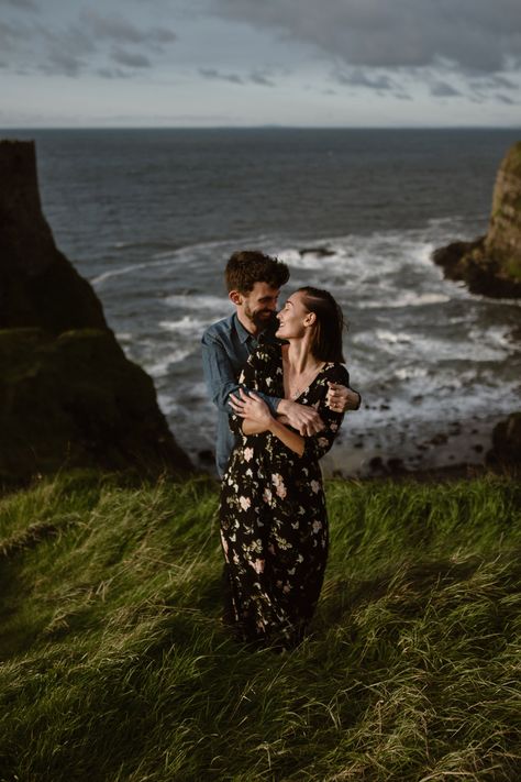 Ireland Engagement Photos, Ireland Engagement, Ireland Castle, Ireland Road Trip, Castles In Ireland, Elopement Styling, Photos Inspo, Adventure Couple, Couple Session