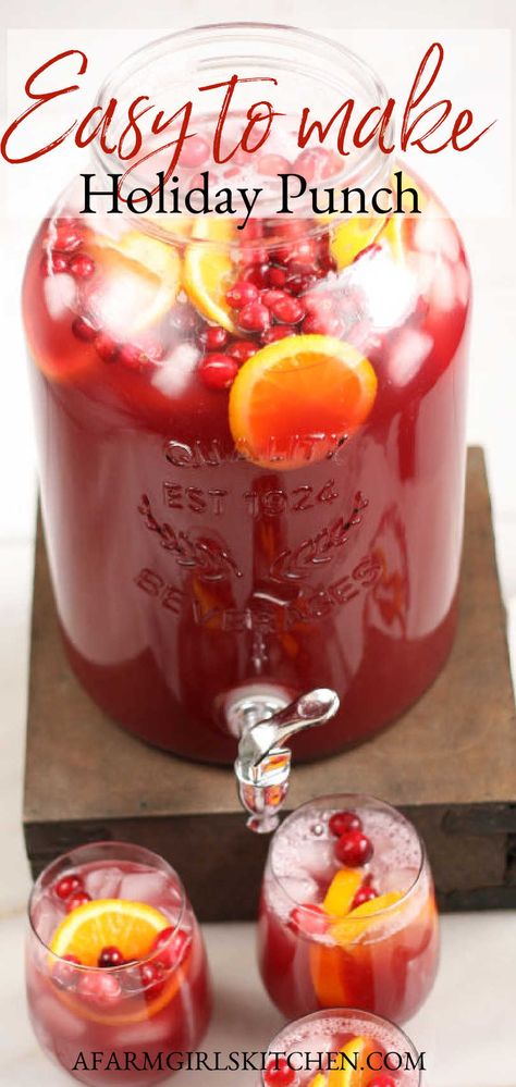 Holiday Punch Recipe, Christmas Drinks Alcohol Recipes, Christmas Drinks Recipes, Alcoholic Punch Recipes, Christmas Drinks Alcohol, Beef Stroganoff Crockpot, Party Punch Recipes, Alcoholic Punch, Christmas Punch Recipes