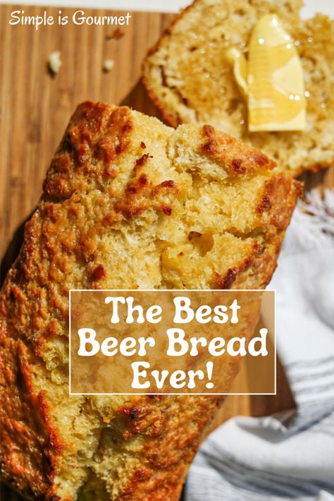 Quick Beer Bread Recipes, Half Baked Harvest Beer Bread, Beer Quick Bread, Quick Beer Bread, Beer Bread Biscuits, Garlic Cheese Beer Bread, Buttery Beer Bread, Bier Brood Resep, Whole Wheat Beer Bread