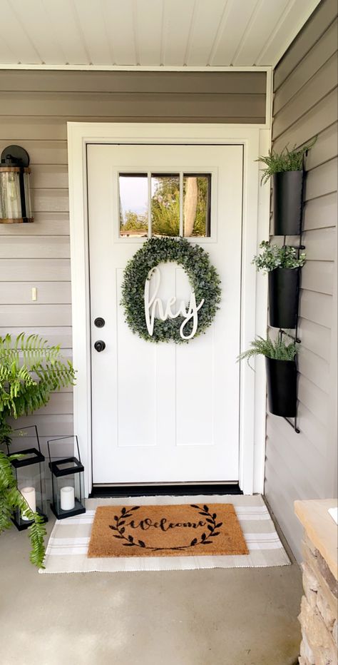 Front Door In Corner Of Porch, Small Front Door Patio Ideas, Front Door Decor Small Porch, Front Door Decor With Bench, Off Center Front Door Porch Decor, Front Door Entrance Apartment, Entryway Ideas Front Door, Exterior Front Door Decor Ideas, One Side Porch Decor