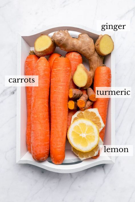 Carrot Juice Recipe, Turmeric Juice, Healthy Juicer Recipes, Healthy Juice Drinks, Resep Smoothie, Fruit Smoothie Recipes Healthy, Resep Diet, Juicer Recipes, Ginger Turmeric