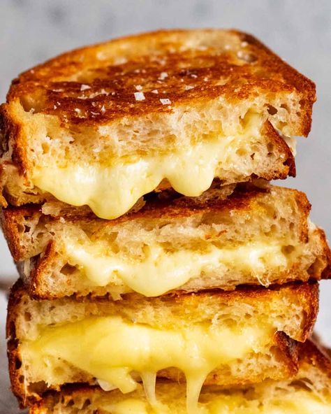 My Best Grilled Cheese Sandwich Starbucks Sandwiches, Fancy Grilled Cheese Sandwiches, Iced Caramel Macchiato Recipe, Fancy Grilled Cheese, Ultimate Grilled Cheese, Perfect Grilled Cheese, Gourmet Grilled Cheese, Grill Cheese Sandwich Recipes, Queso Fundido