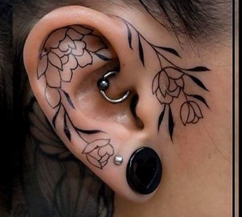 Piercing Inspiration, Ear Piercings Chart, Floral Tattoos, Muster Tattoos, Small Flower Tattoos, Amazing Tattoos, Inspiration Tattoos, Sweet Tattoos, Geniale Tattoos