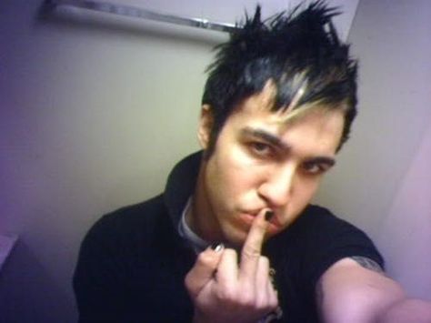 Pete being sassy _(-.t-) Patrick Stump, Rawr Xd, Pete Wentz, Robert Smith, Emo Bands, Emo Boys, Fall Out Boy, Going Crazy, Cool Bands