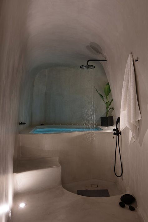 natural bath tub Design Room, Bilik Air, Bad Inspiration, Cob House, Room Stuff, Dream House Rooms, Hus Inspiration, In The Corner, Dream Room Inspiration