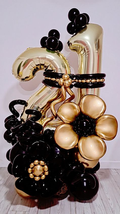 21st birthday balloon idea 21st Balloon Ideas, Birthday Balloon Ideas, 21st Birthday Balloons, 21 Balloons, Balloons Number, Balloon Ideas, Balloon Design, Number Balloons, 21st Birthday