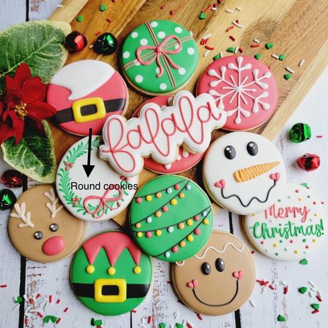 Iced Christmas Cookies, Decorated Christmas Cookies, Mini Christmas Cakes, Christmas Cutout Cookies, Christmas Sugar Cookies Decorated, Cute Christmas Cookies, Royal Iced Cookies, Cookie Decorating Party, Winter Cookie