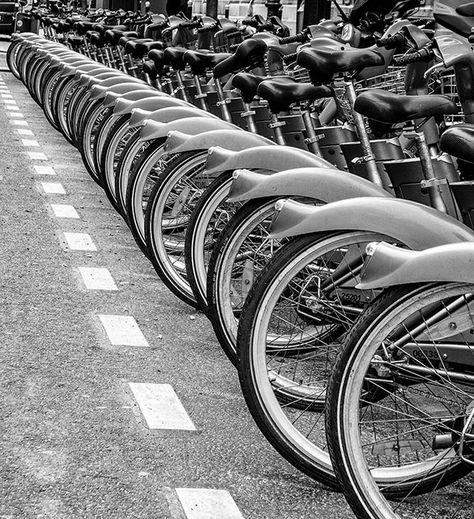 This is an example of maximum depth of field. The image was taken low enough to obtain all the bicycles as well as making sure they are all in focus, creating as if the bicycles never end. Field Of Depth Photography, Large Aperture Photography, Repetition In Photography, Extended Depth Of Field Photography, Deep Focus Photography, Repetition Photography Ideas, Patterns And Repetition Photography, High Depth Of Field Photography, Depth Of Field Photography Ideas At Home