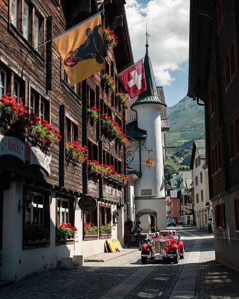 Classic Swiss style in Andermatt 🇨🇭 📸 @fogcaptures 📍Andermatt @andermatt_swiss_alps @myswitzerland #andermattswissalps #andermatt #andermatt🇨🇭 #swissvillage #swisslife #classiccarspotting #myswitzerland #swissclassic #shotonlumix #switzerlandphotographer #swissphotographer #switzerlandpictures #lumixs5 #sigmaart Swiss Style, Andermatt, Swiss Alps, Switzerland, Classic Cars, Photographer