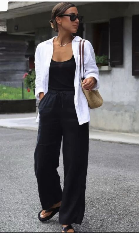 Black Linen Pants Outfit Summer, Black Linen Pants Outfit, Wide Leg Pants Outfit Ideas, Linen Pants Outfit Summer, Wide Linen Pants, Pants Outfit Summer, Pants Outfit Ideas, Rok Outfit, Summer Outfits Casual